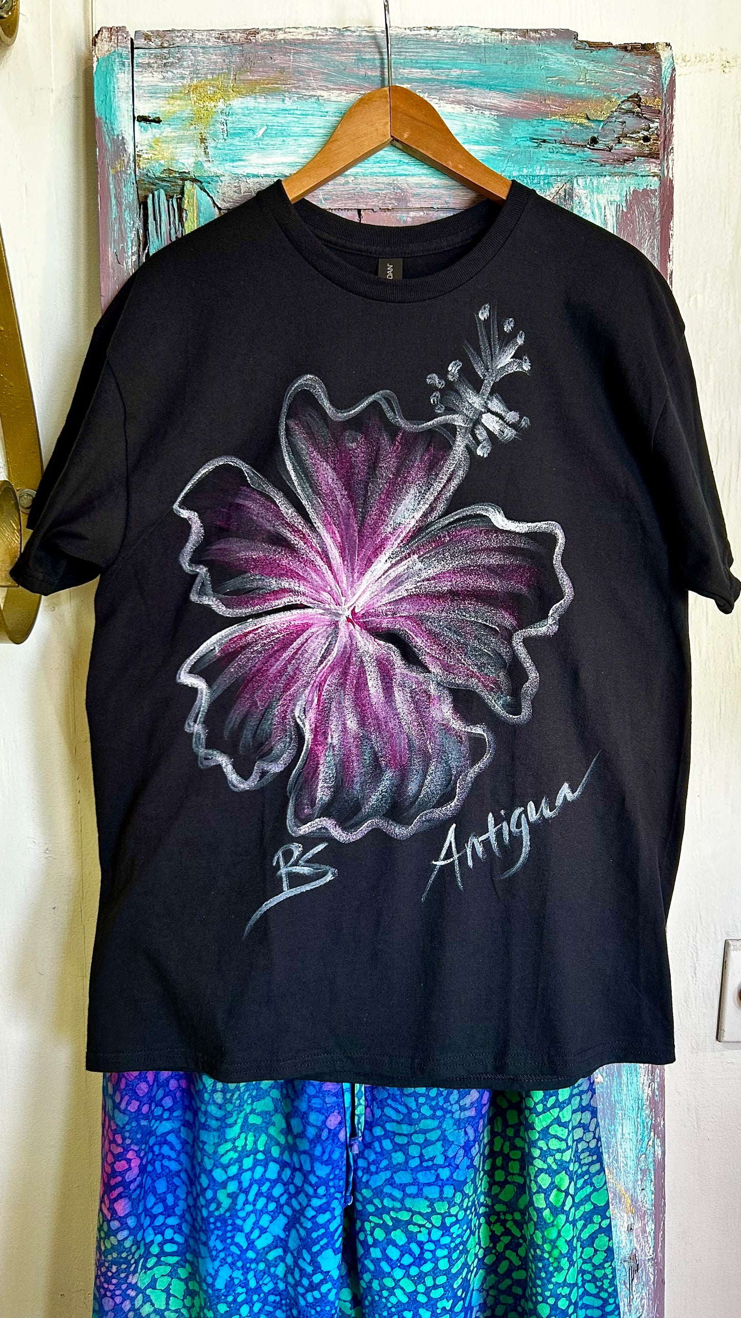 Hibiscus Painted T-Shirts
