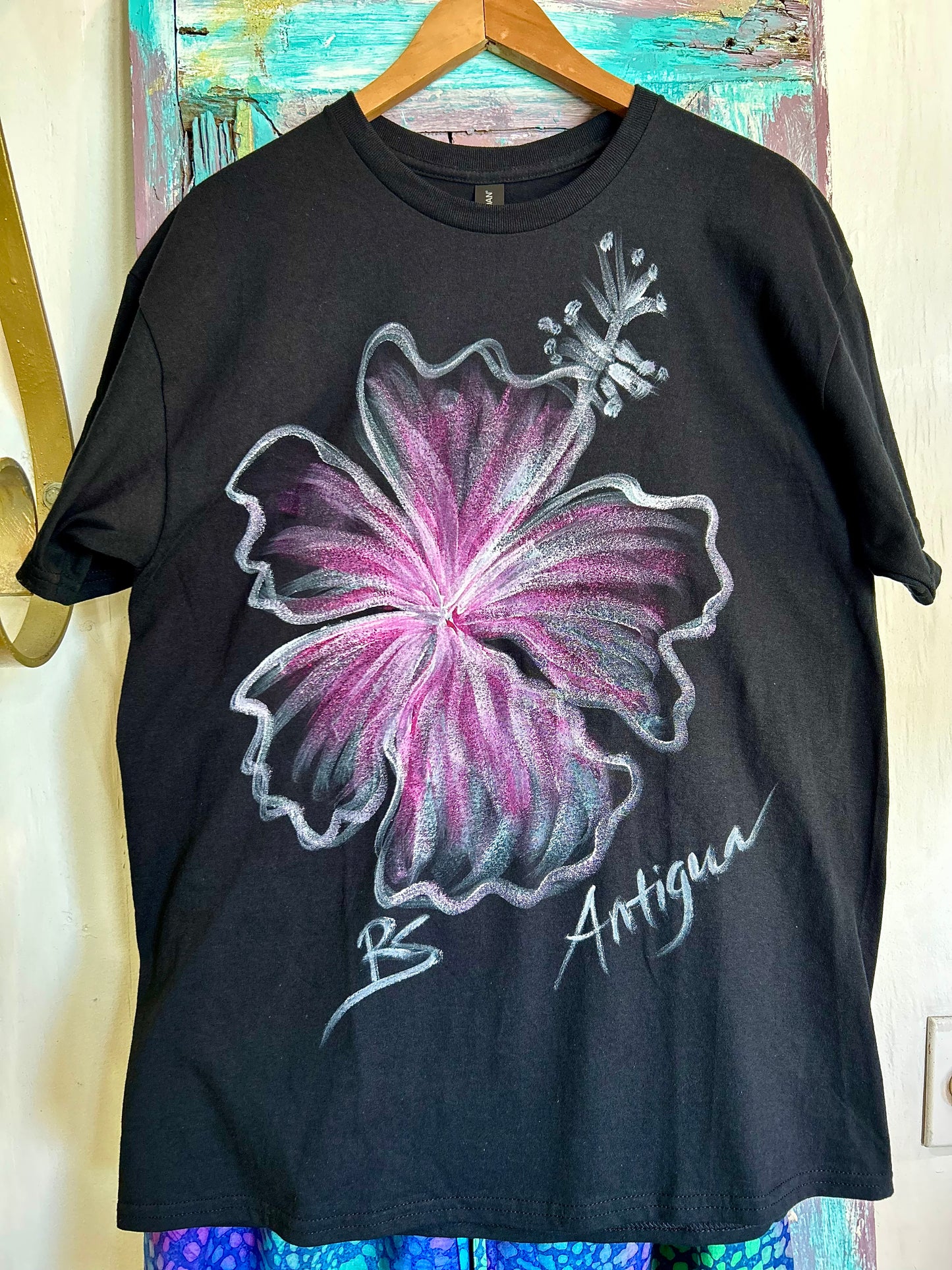 Hibiscus Painted T-Shirts