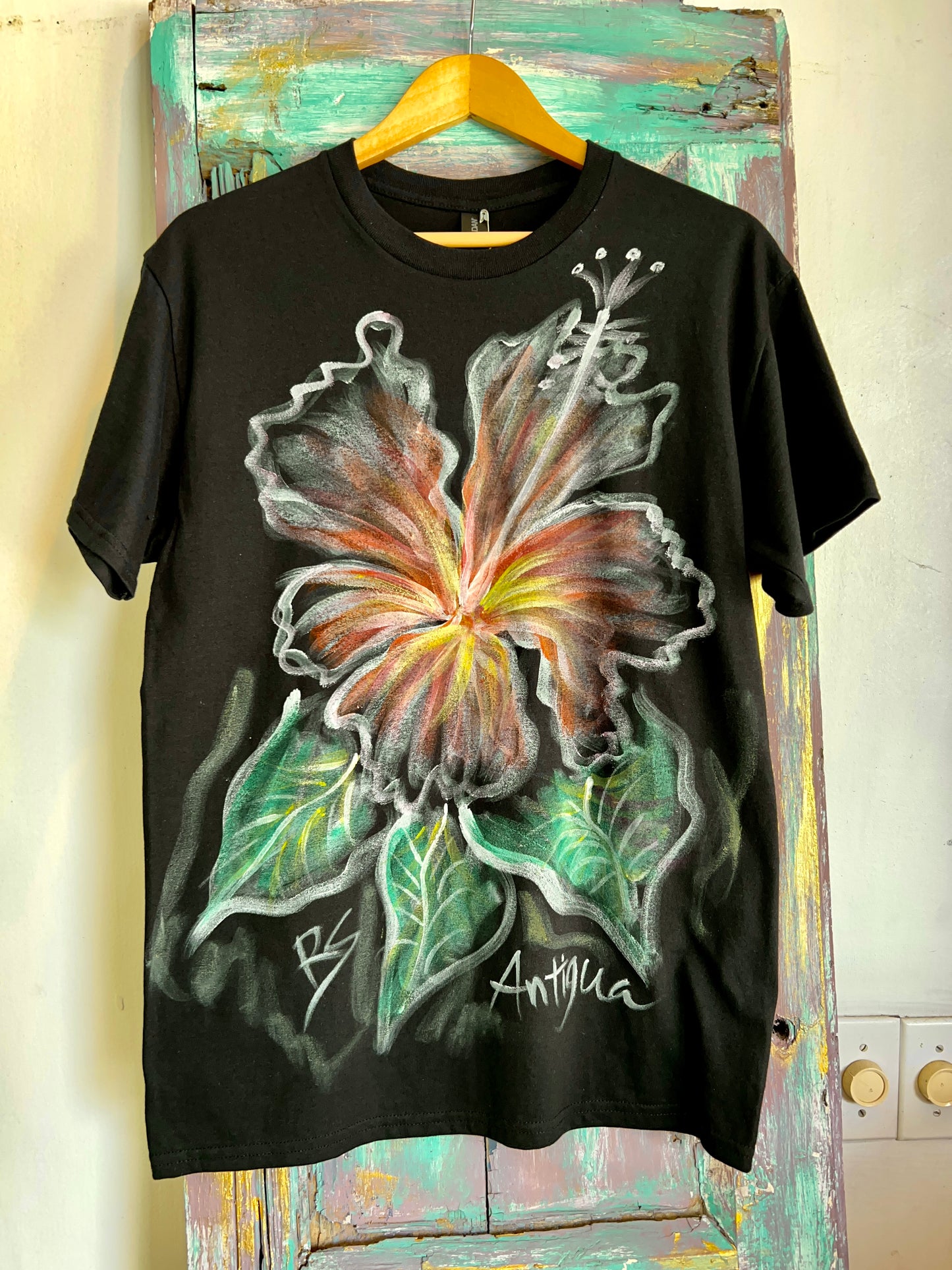 Hibiscus Painted T-Shirts
