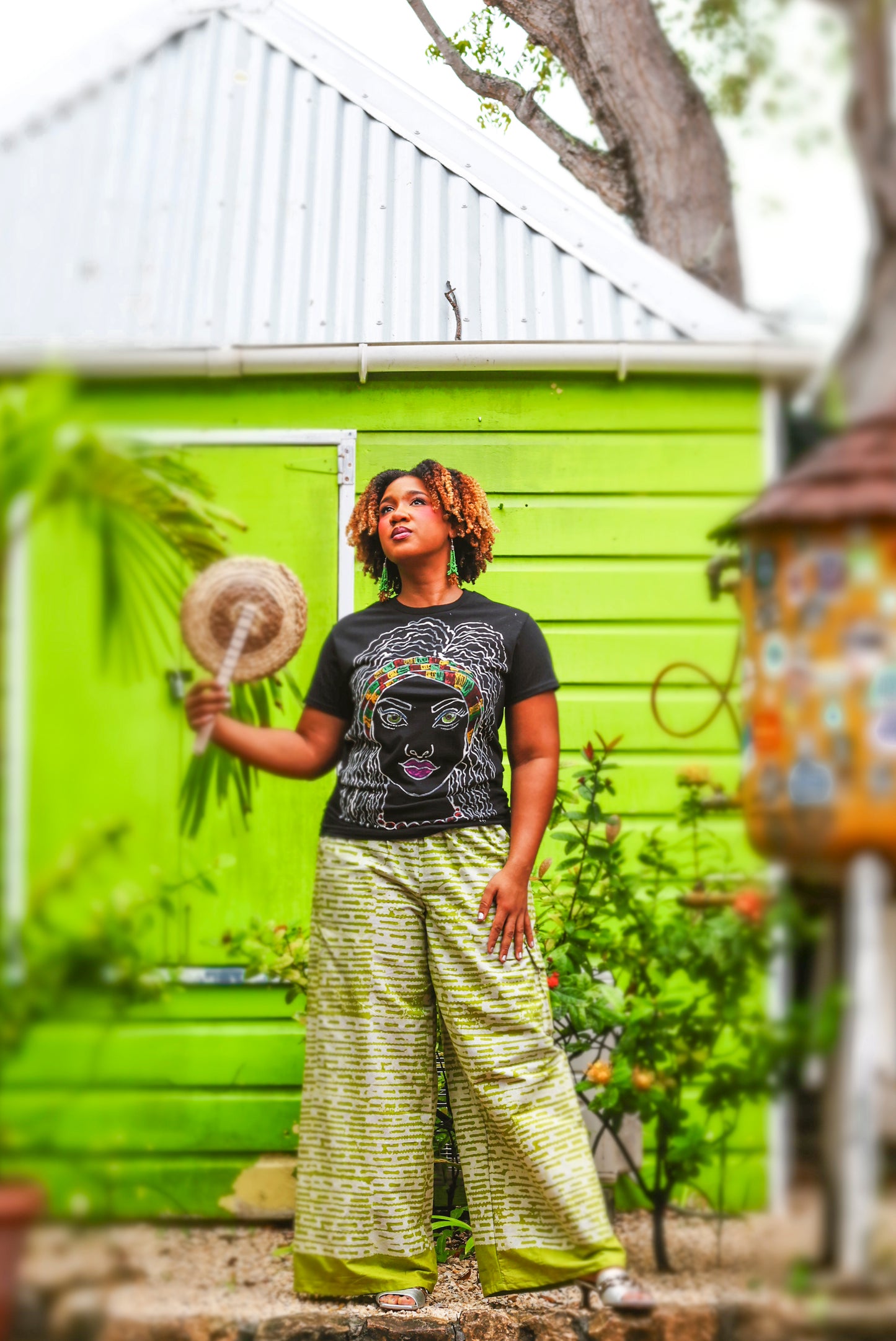 Headtie Queens Painted T-Shirts