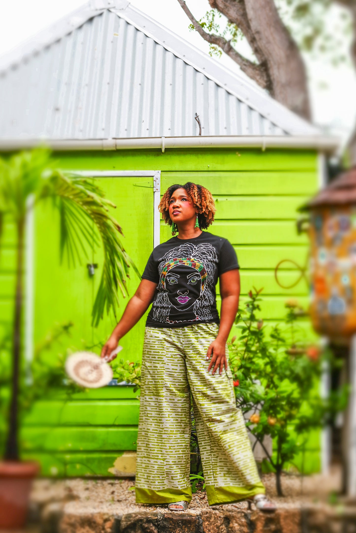 Headtie Queens Painted T-Shirts