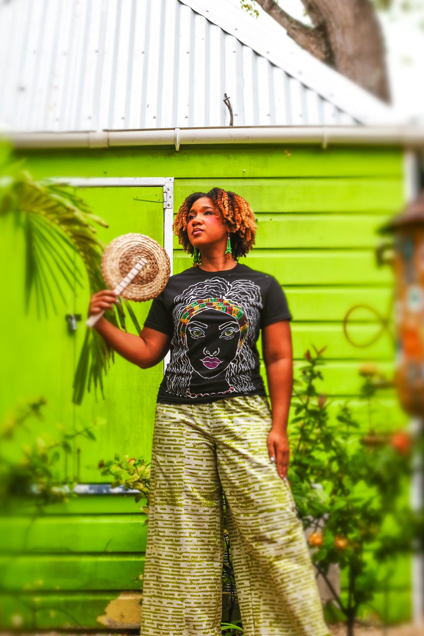 Headtie Queens Painted T-Shirts