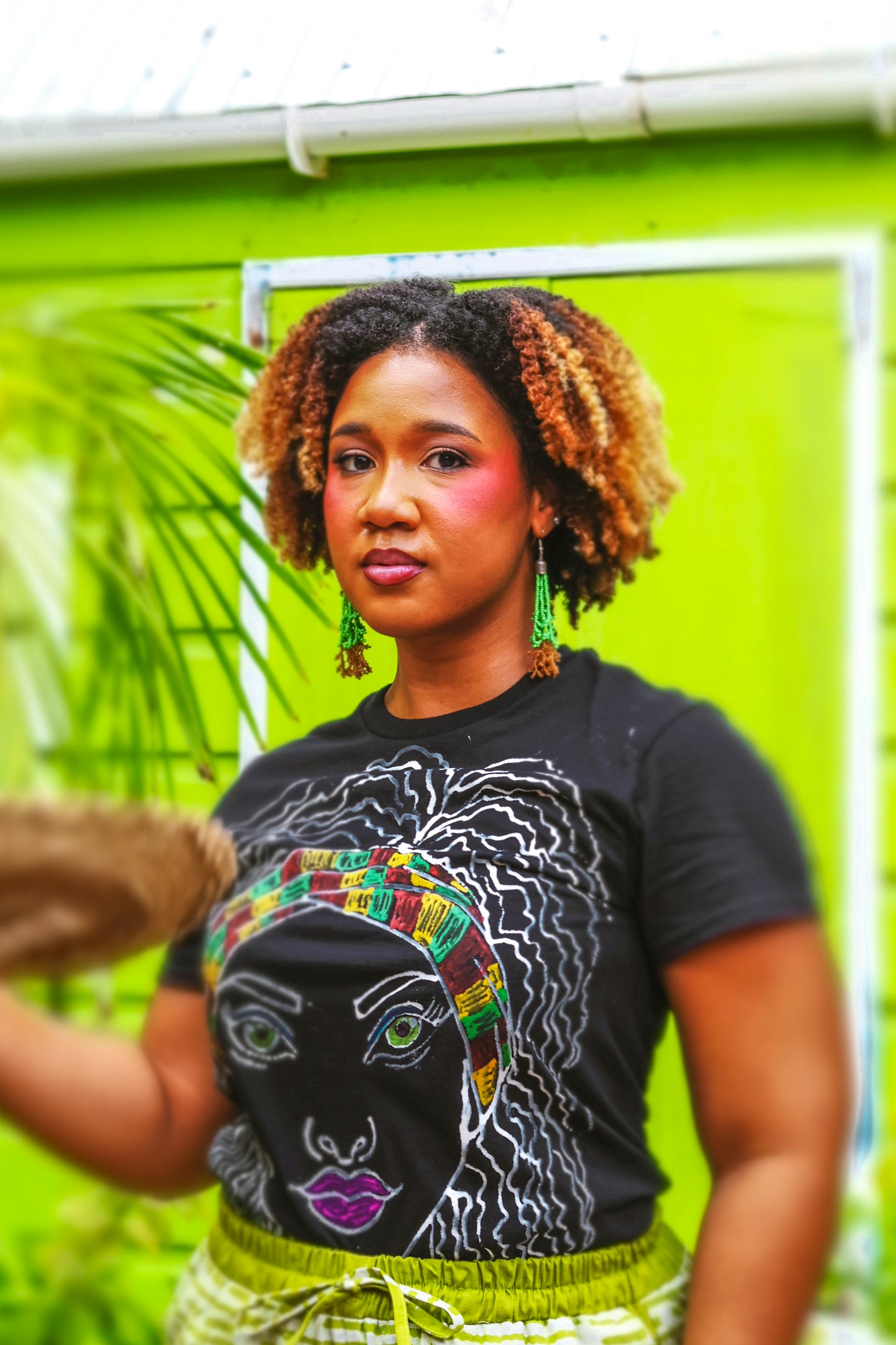 Headtie Queens Painted T-Shirts